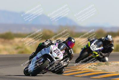 media/Oct-30-2022-CVMA (Sun) [[fb421c3cec]]/Race 12 Supersport Open/